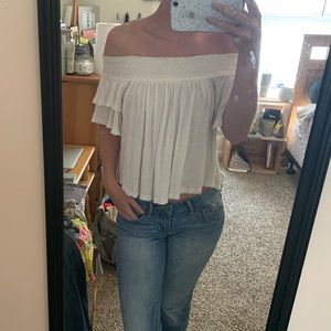 Off-the-shoulder Free People white crop size XS.